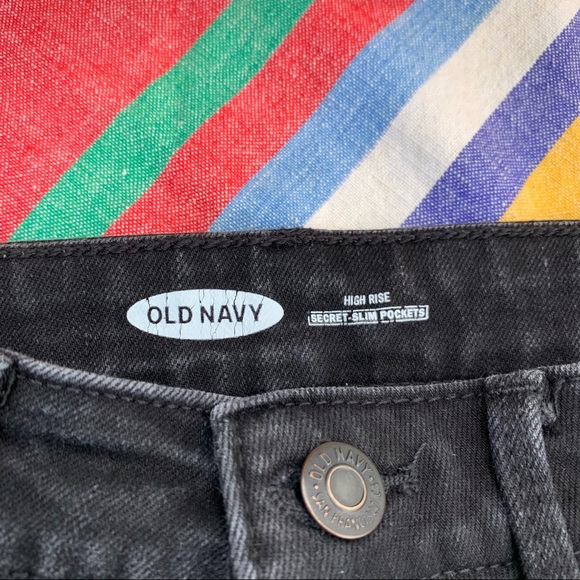SALE 🍾🎖🥰HOST PICK Old Navy shorts🎉👖🥂 - Picture 4 of 6